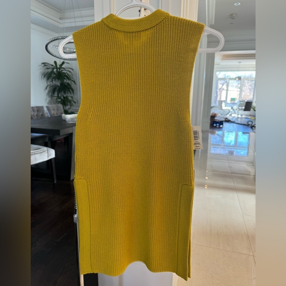 đBrand new Wilfred palmier sweater in mustard color - Picture 6 of 8